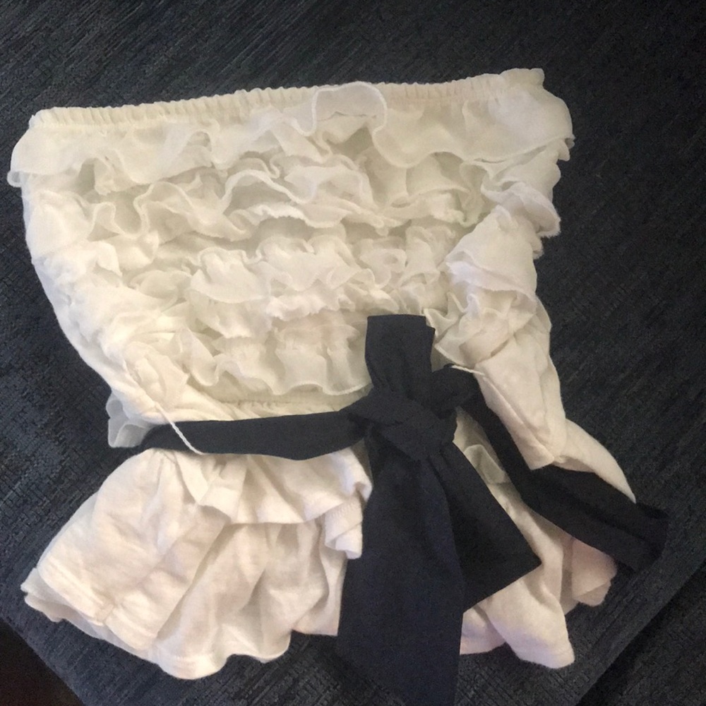 Strapless top